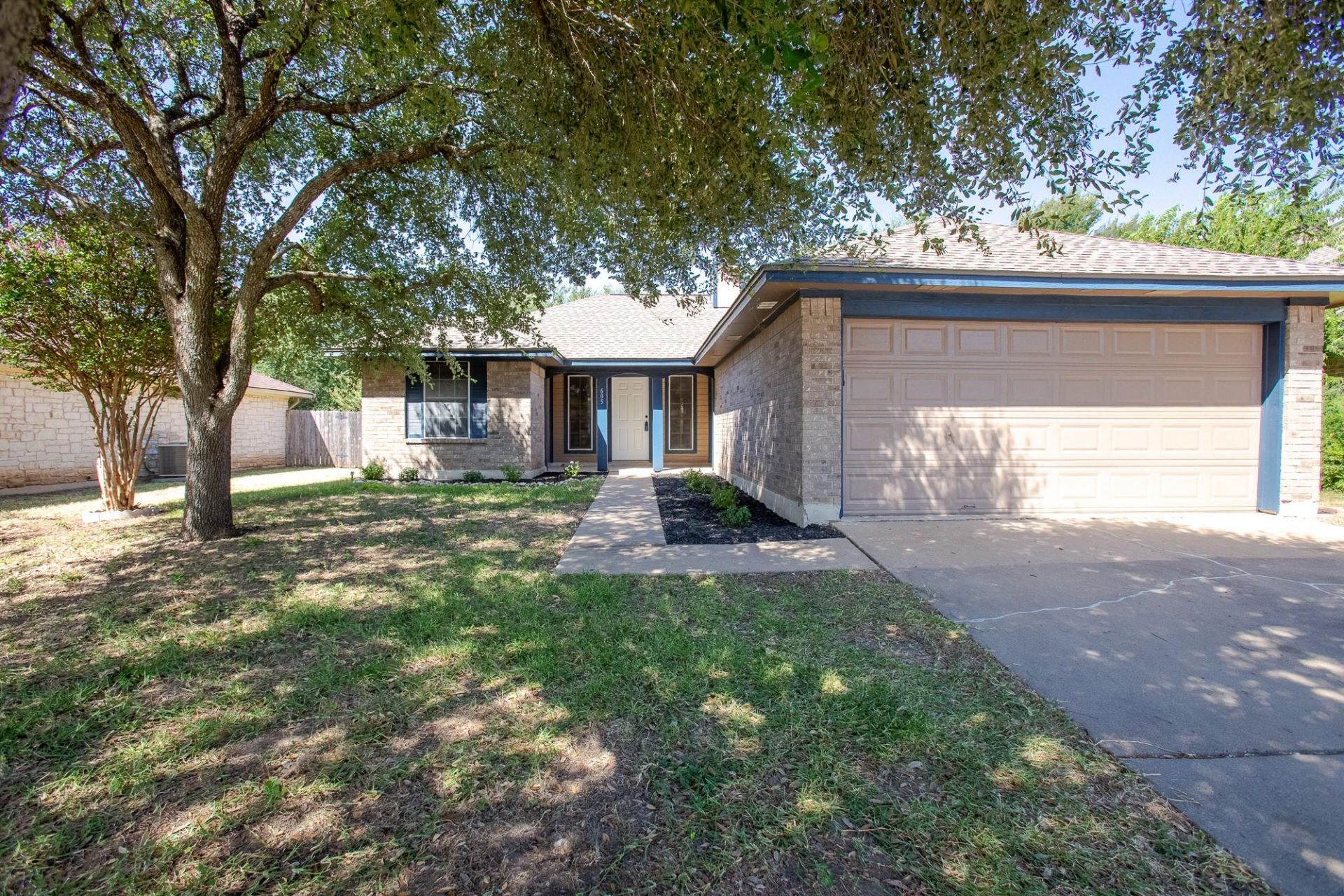 605 Clear Spring Ln, Leander, TX 78641 Main Photo
