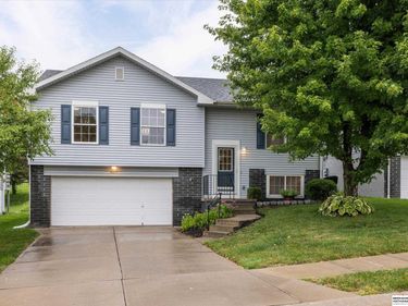6607 N 79th Street, Omaha, NE 68122