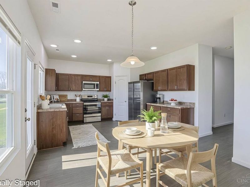 1265 Soaring Way, Hamilton Township, OH 45039 Photo 6