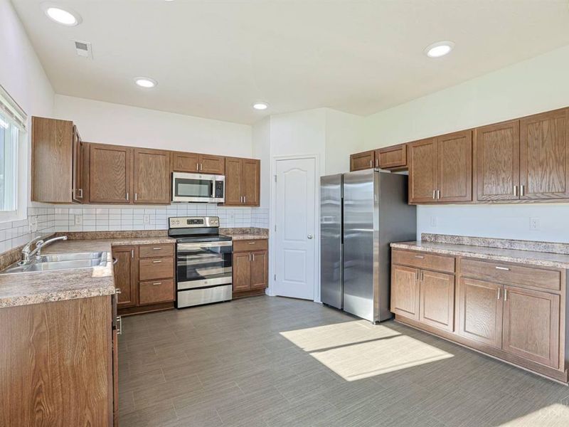 1265 Soaring Way, Hamilton Township, OH 45039 Photo 7