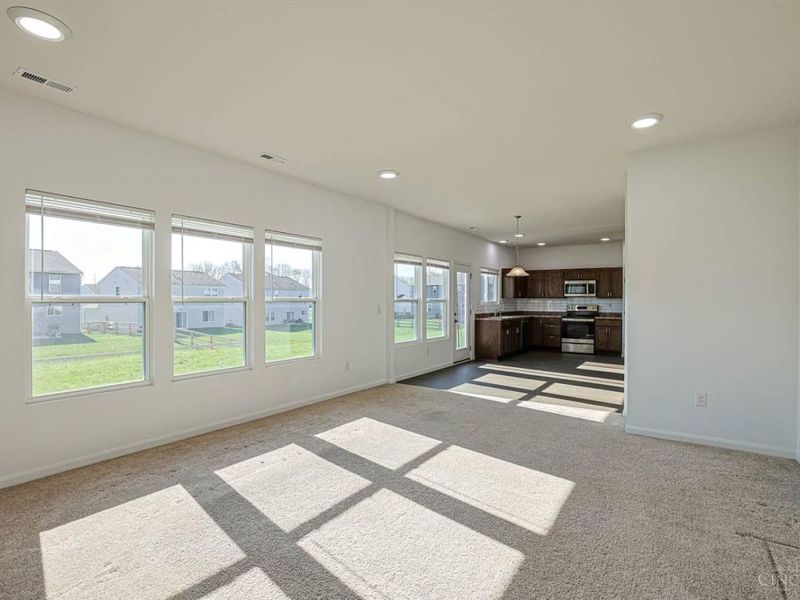 1265 Soaring Way, Hamilton Township, OH 45039 Photo 8