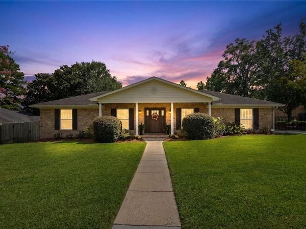 5705 Shain Street, Mobile, AL 36609