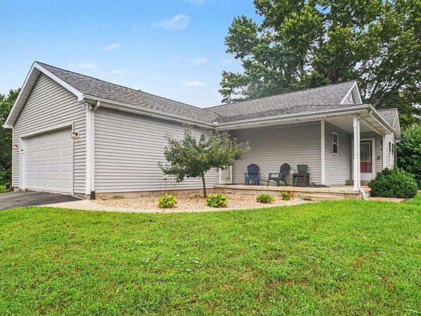 1201 N Park Avenue, Warsaw, IN 46580