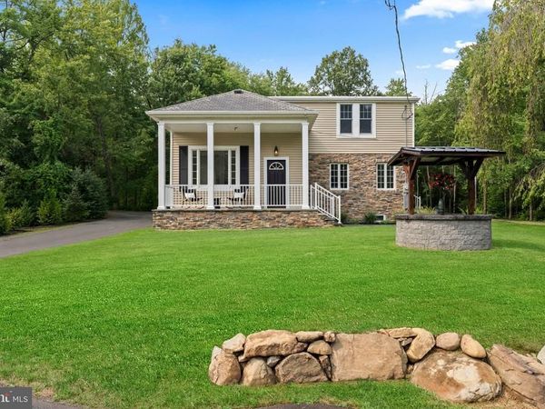 300 ROCK ROAD E, LAMBERTVILLE, NJ 08530