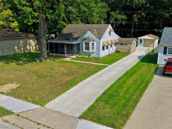 30008 Beechwood Street , Garden, Mi 48135