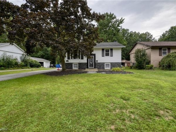 502 Roosevelt Drive , Geneva, OH 44041