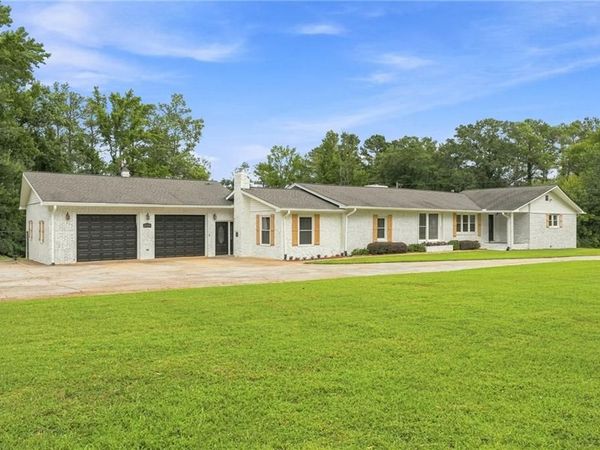 2716 S 16 Highway , Carrollton, GA 30116