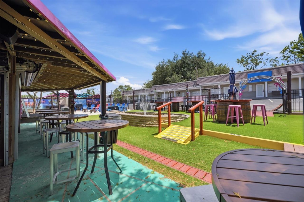 8744 Gall Blvd, Zephyrhills, FL 33541 Photo