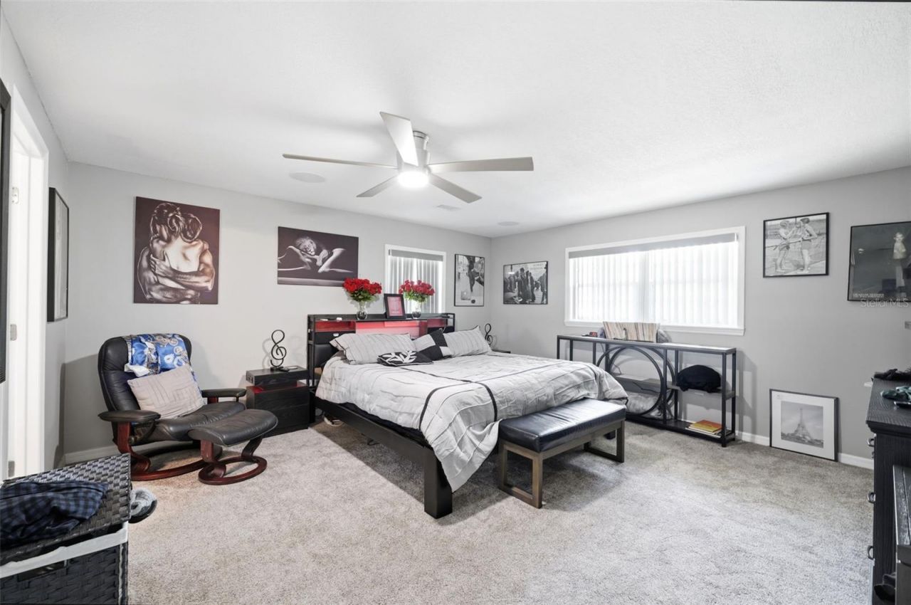 8744 Gall Blvd, Zephyrhills, FL 33541 Photo