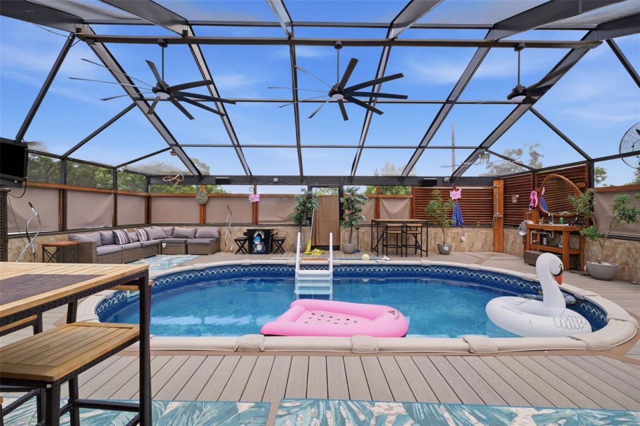 8744 Gall Blvd, Zephyrhills, FL 33541 Photo