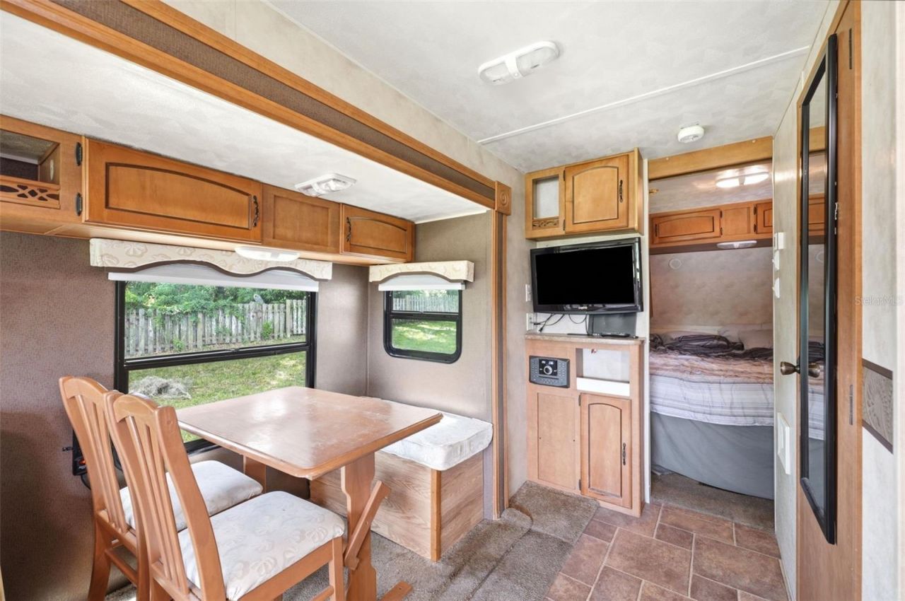 8744 Gall Blvd, Zephyrhills, FL 33541 Photo