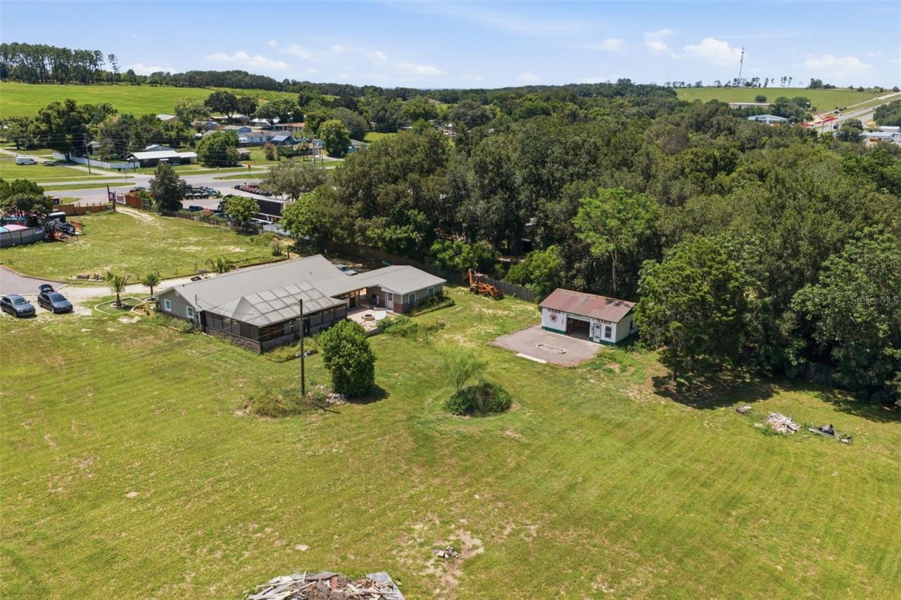 8744 Gall Blvd, Zephyrhills, FL 33541 Photo