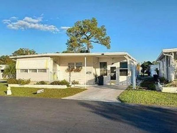 7880 54TH AVENUE N, Unit 106, ST PETERSBURG, FL 33709