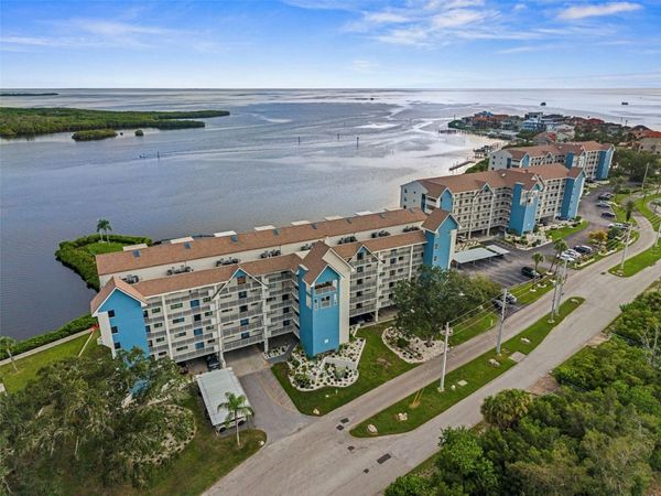 4650 BAY BOULEVARD , Unit 1048, PORT RICHEY, FL 34668