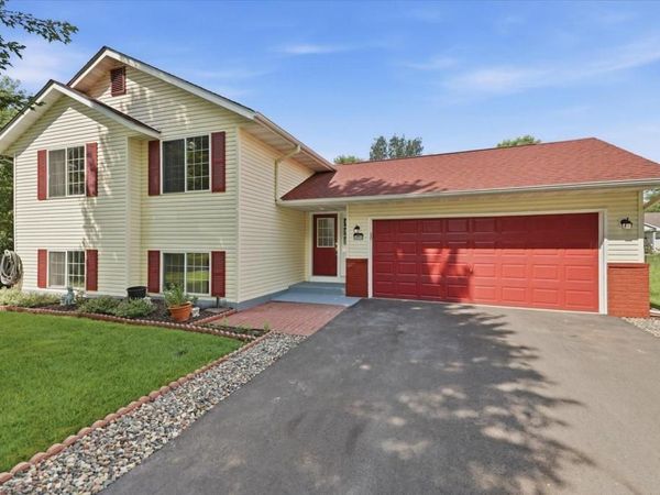4894 190th Street W, Farmington, MN 55024