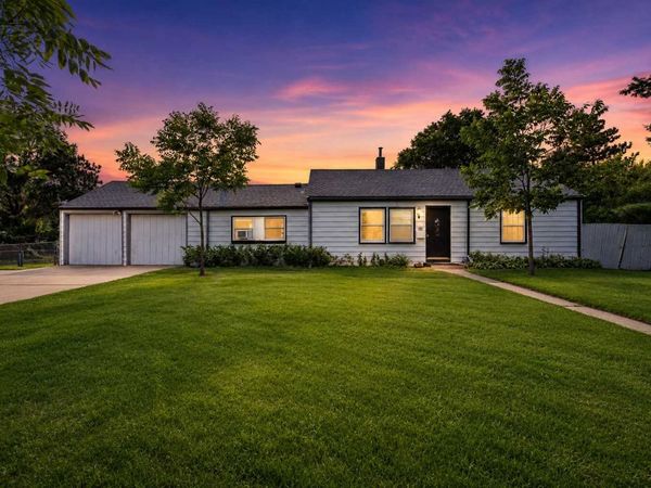 9916 2nd Avenue S, Bloomington, MN 55420