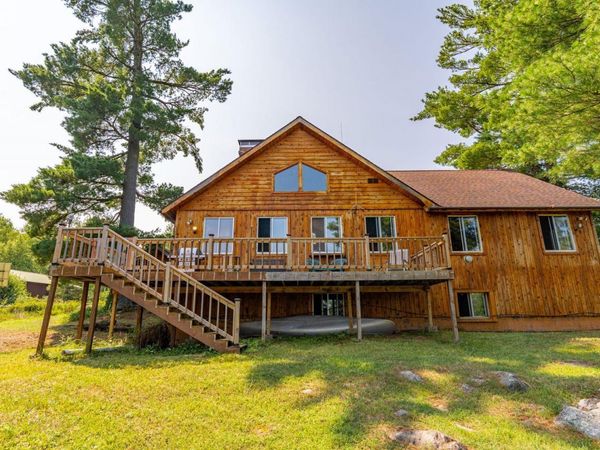 953 Kelly Trail, Isabella, MN 55607