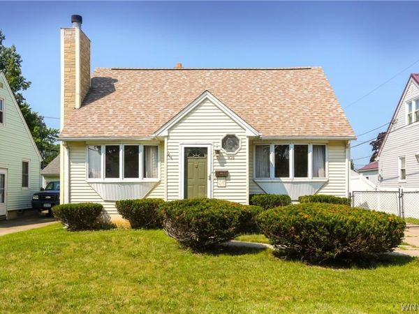 938 Riverview Boulevard , Tonawanda, NY 14150