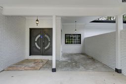 316 Arbor Drive photo 4