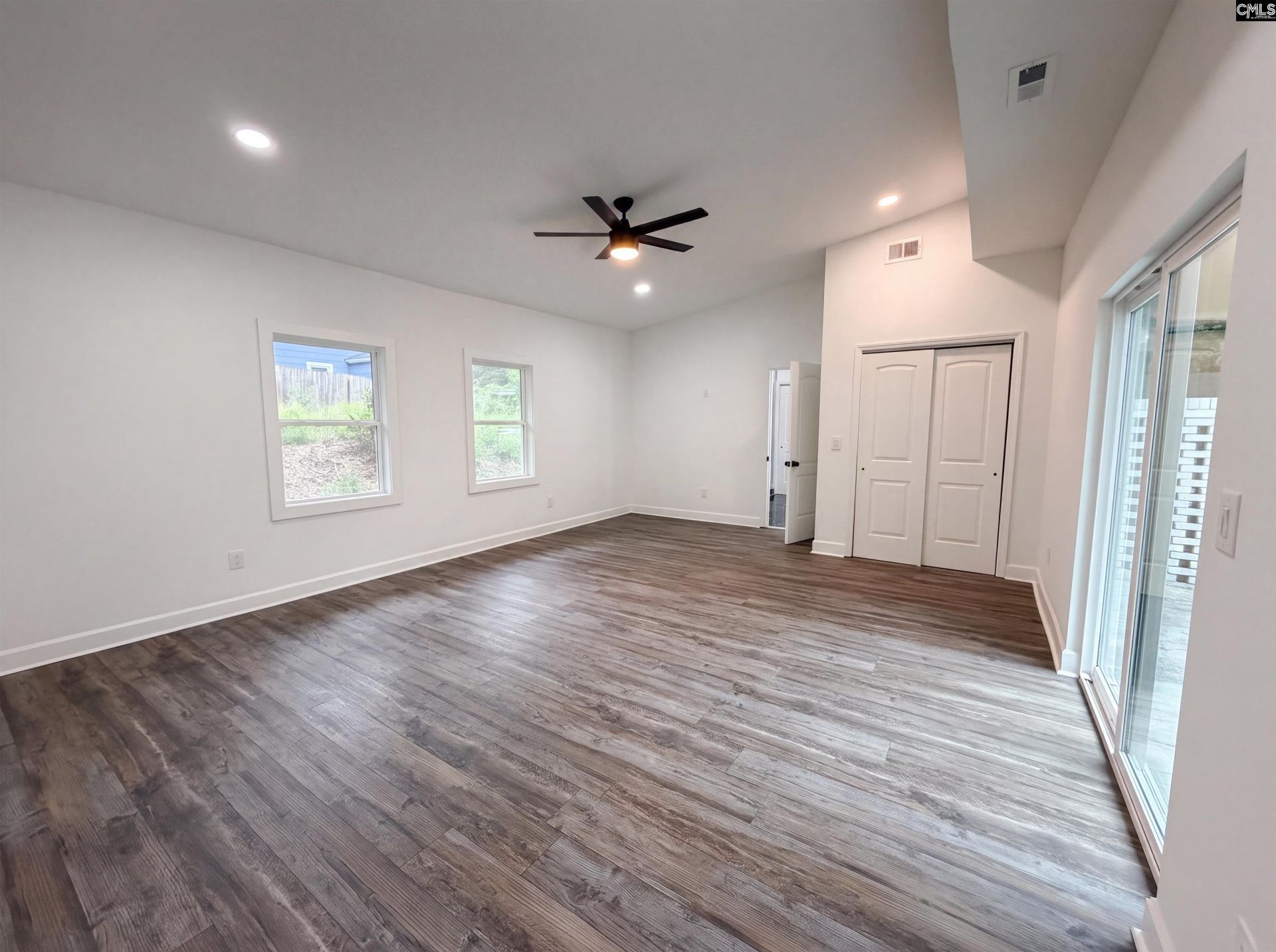 316 Arbor Drive  Photo 4