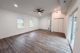 316 Arbor Drive  photo 4