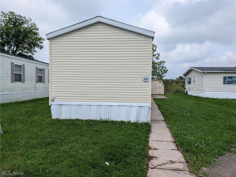 145 Brandywine, Unit 288, Elyria, OH 44035 Photo 2