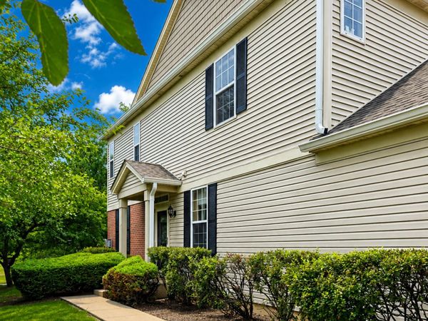 160 Neutrenton Avenue , Elgin, IL 60120