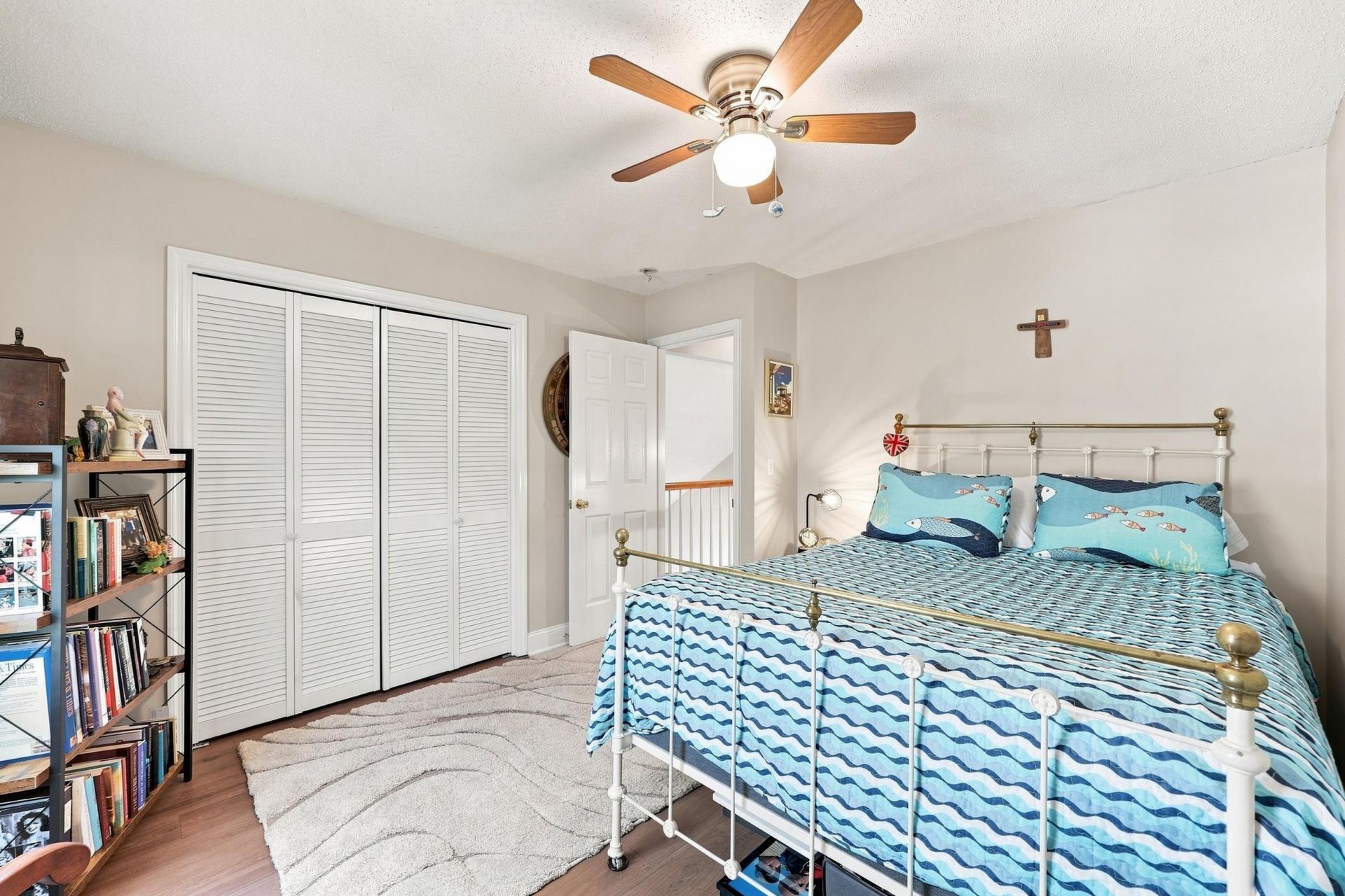 221 Spring Lake Dr. Photo 36