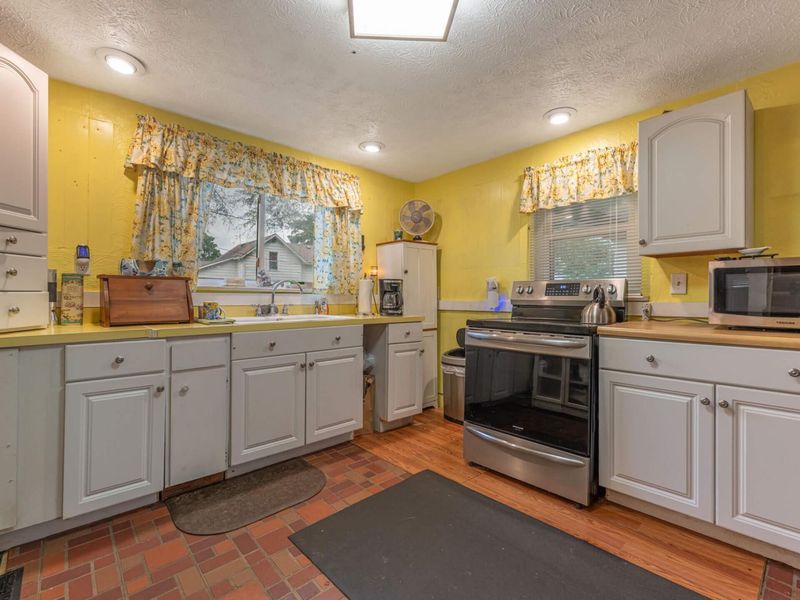 7570 Troy Road , Springfield, OH 45502 Photo 15
