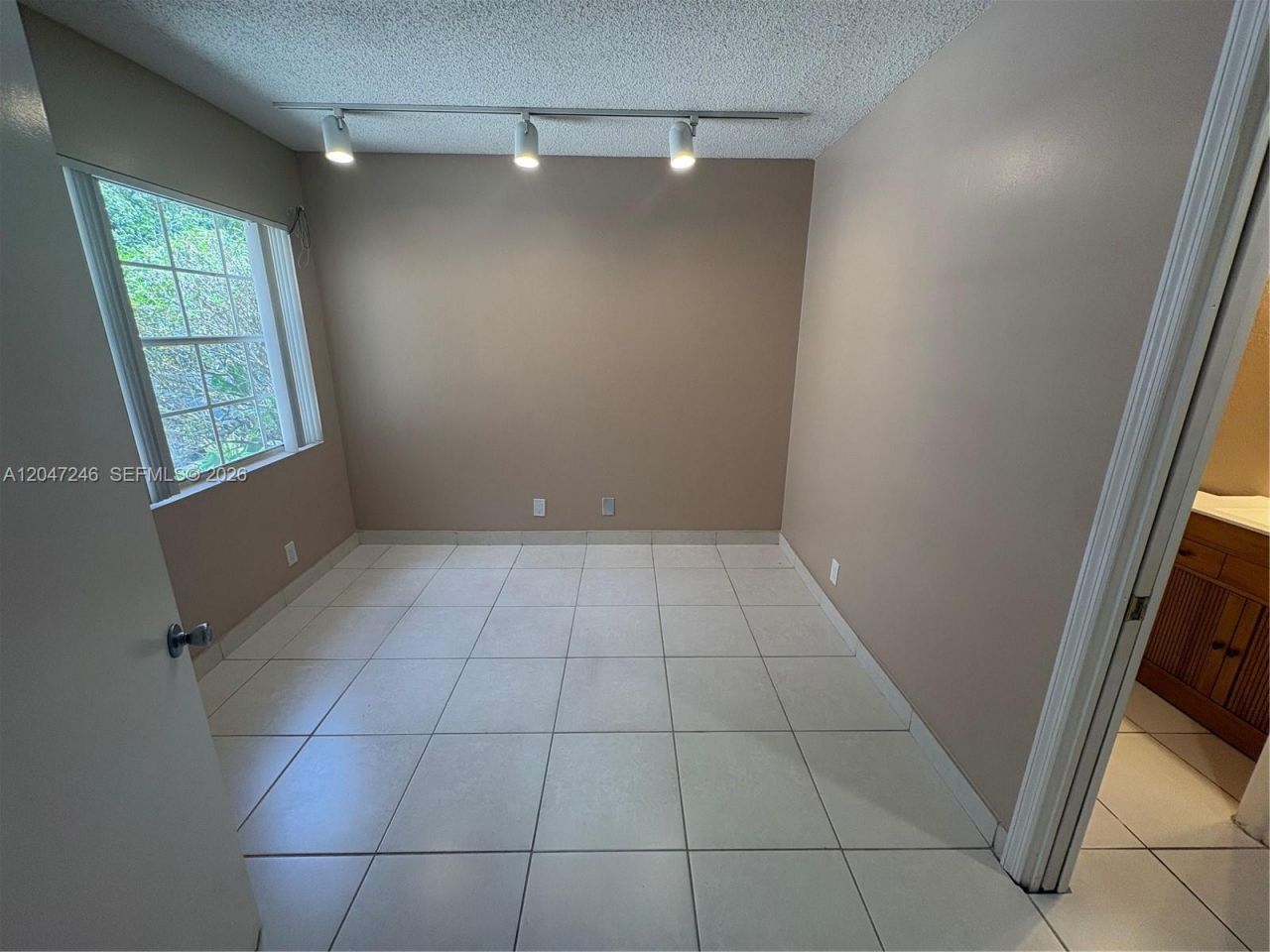 1479 Springside Dr , Weston, FL 33326 Photo