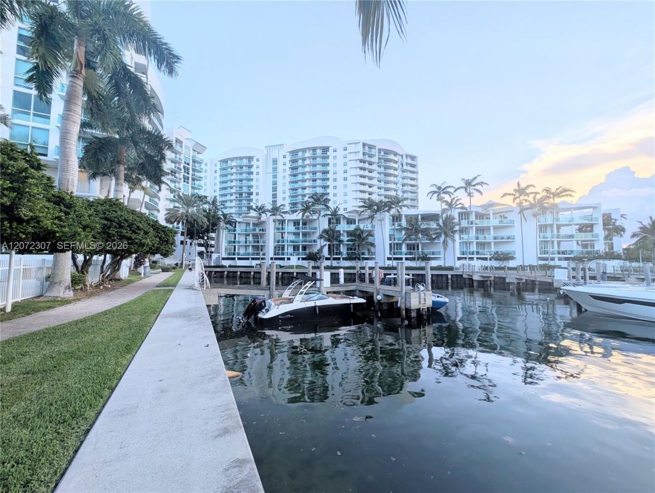 7900 Harbor Island Dr, Unit 505, North Bay Village, FL 33141 Photo