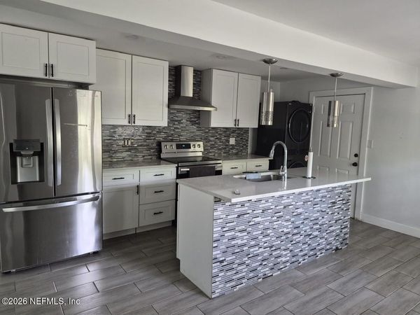 2670 BROWARD Road, Jacksonville, FL 32218