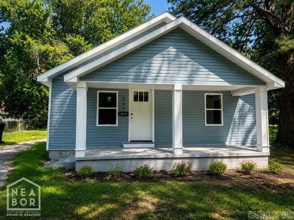 1006 SE 3rd Street, Walnut Ridge, AR 72476