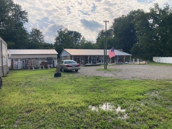 738 N Wooster Avenue , Strasburg, OH 44680