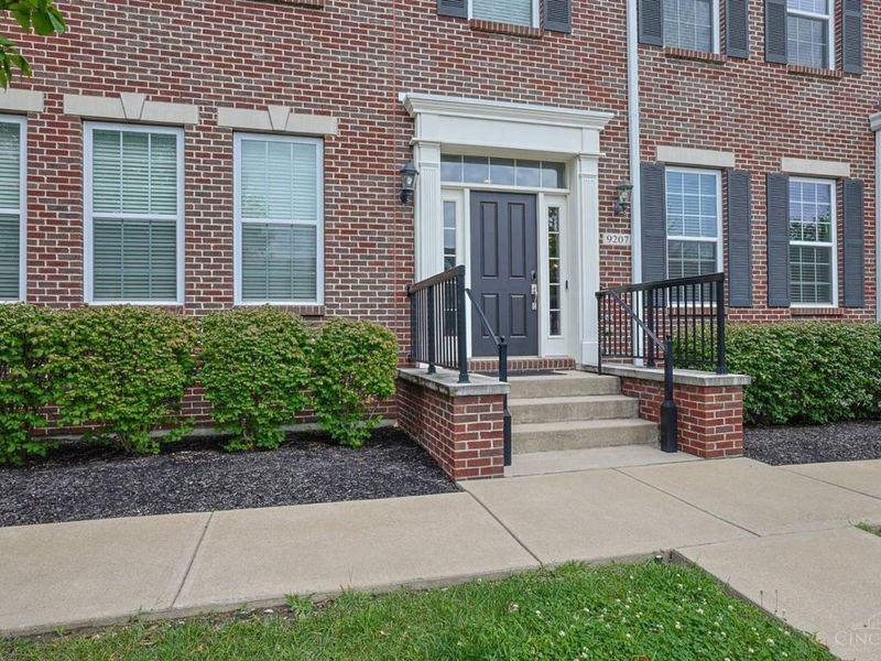9207 Leland Court, Deerfield Township, OH 45040 Photo 2
