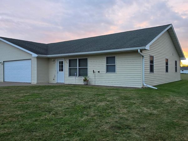 607 Washington Street, Almena, WI 54805