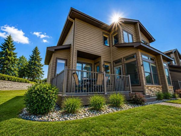 908 Railroad Avenue W, Walker, MN 56484