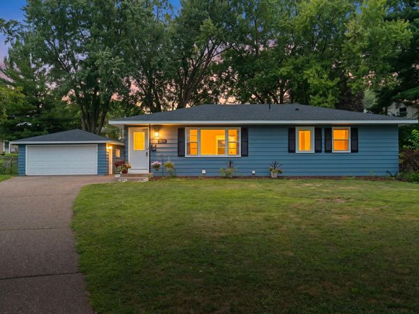 3274 68th Court E, Inver Grove Heights, MN 55076