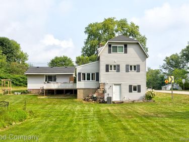 1269 Rochester Road, Addison Township, Mi 48367