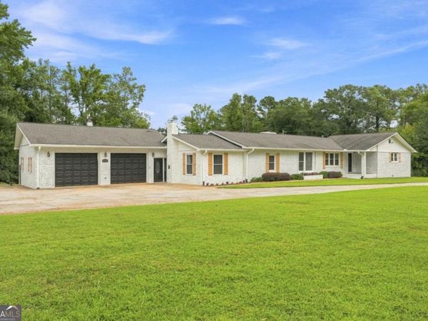 2716 S 16 Highway, Carrollton, GA 30116