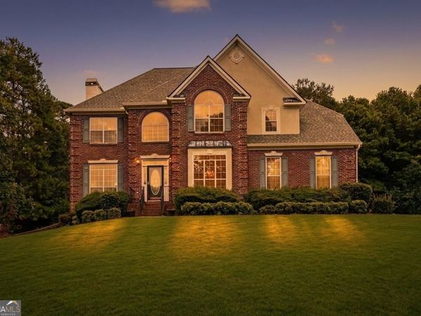 128 Crown Glen Way, Stockbridge, GA 30281