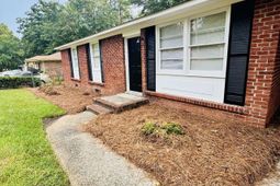 4233 Donavan Drive  photo 4