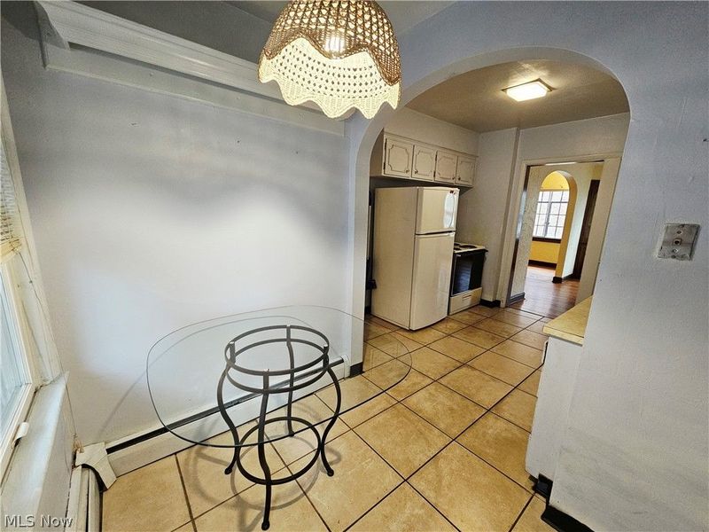 18313 Newell Road, Unit 1, Shaker Heights, OH 44122 Photo 3