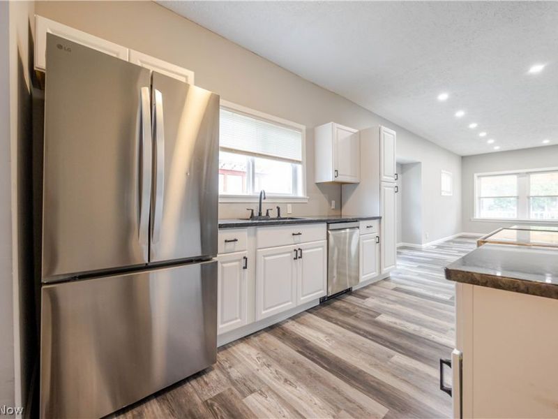 3282 W 38th Street, Cleveland, OH 44109 Photo 13