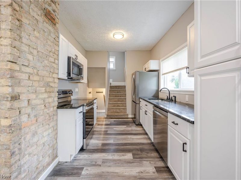 3282 W 38th Street, Cleveland, OH 44109 Photo 15