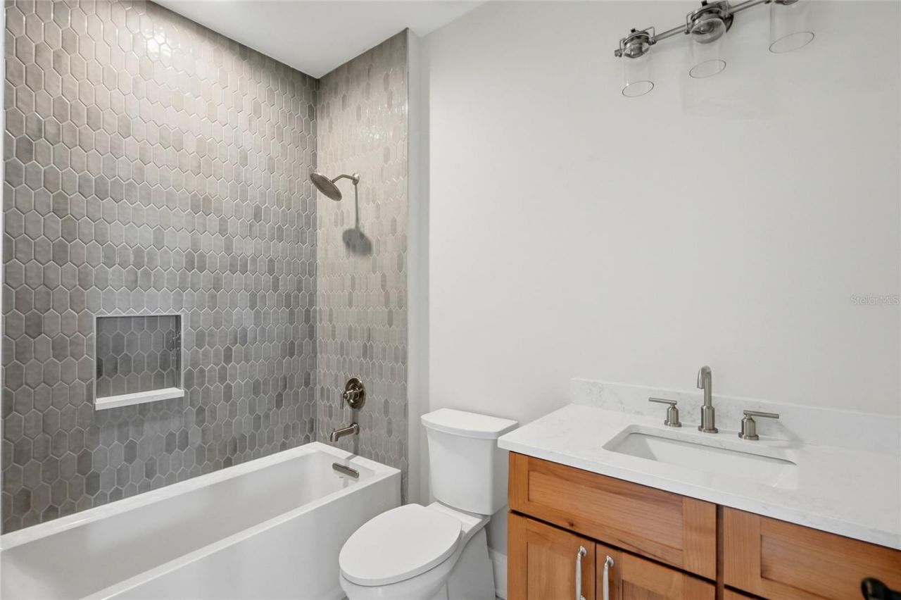 2540 1st Avenue N, Saint Petersburg, FL 33713 Photo