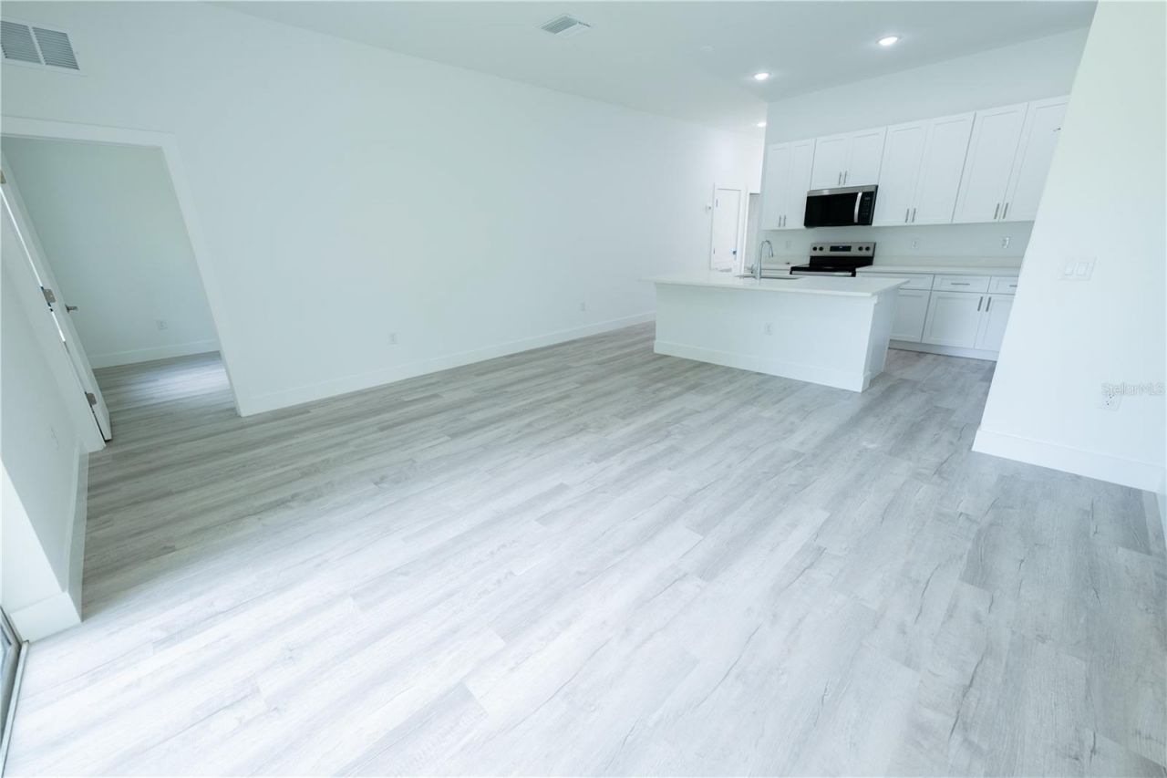 9298 N Mendoza Way , Citrus Springs, FL 34434 Photo