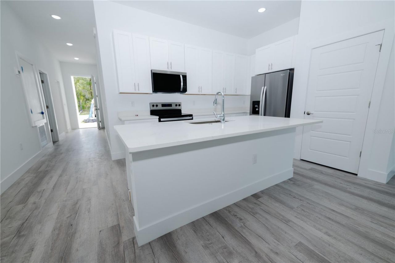 9298 N Mendoza Way , Citrus Springs, FL 34434 Photo