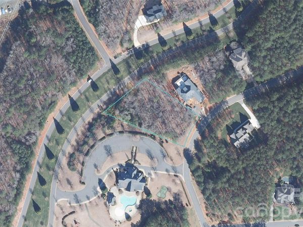 3036 Lake Pointe Drive , Belmont, NC 28012