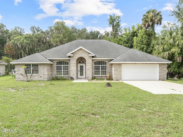 107 BEECHERS POINT Drive, Welaka, FL 32193